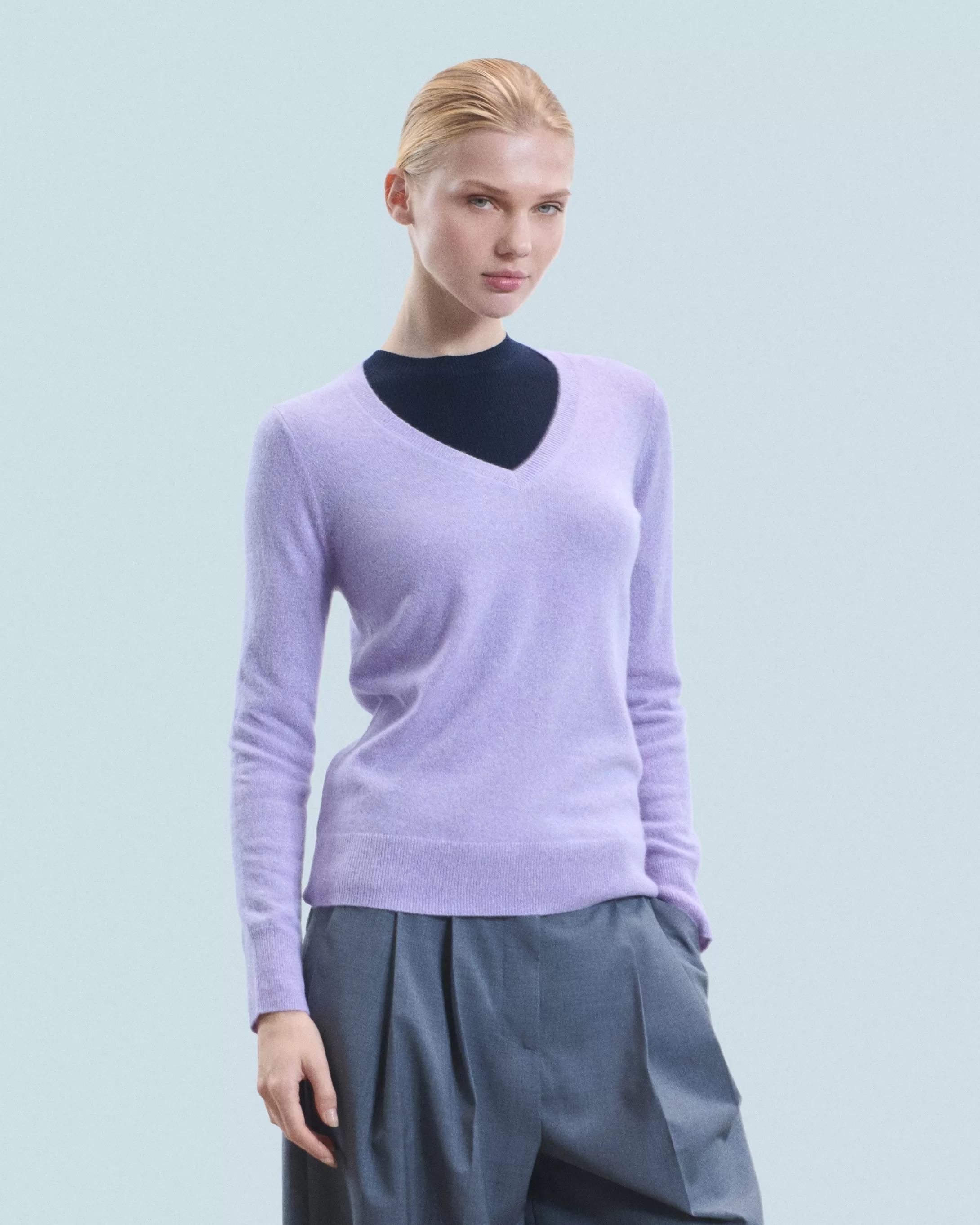 Maglione Scollo a V Basic | FROM FUTURE Clearance