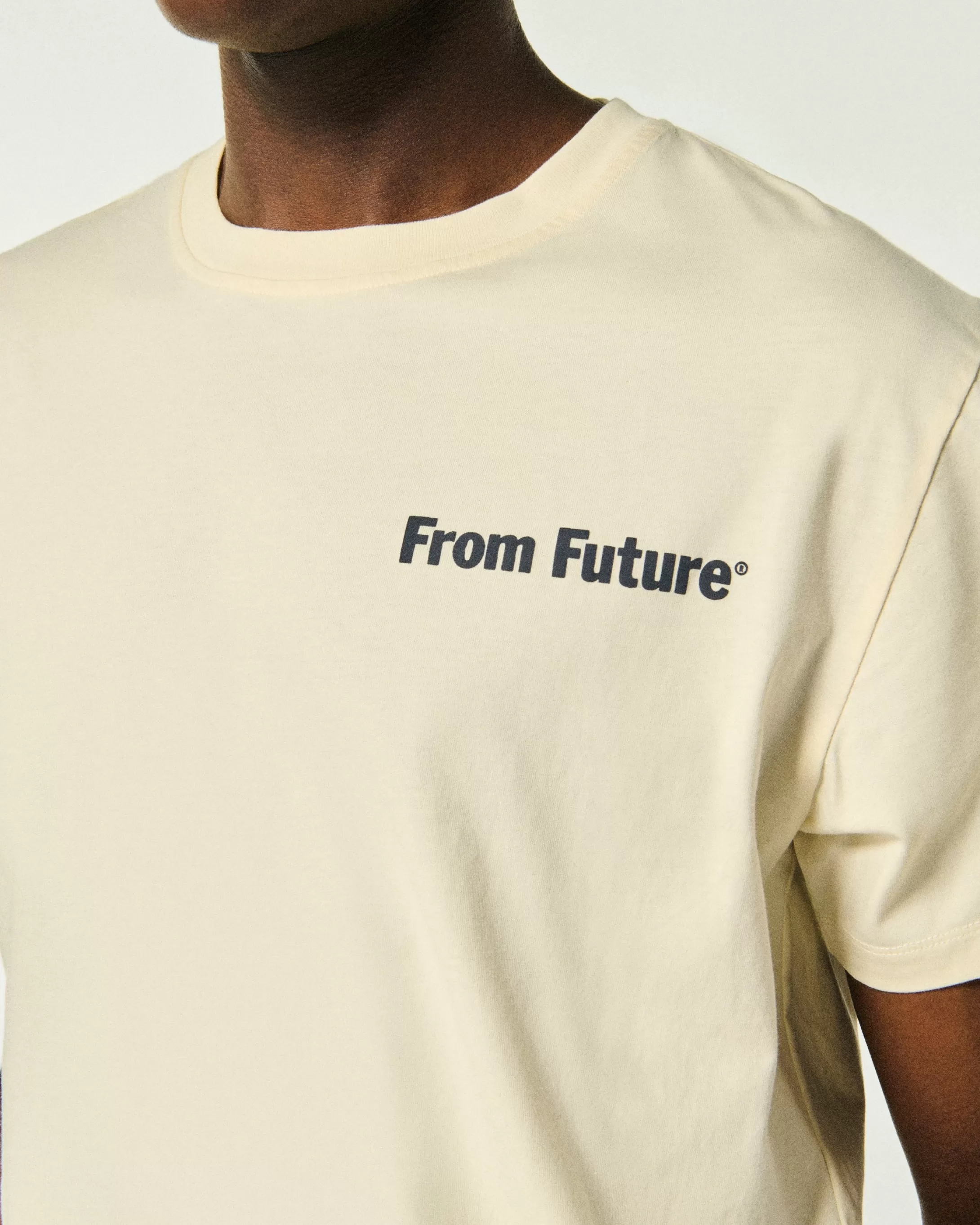 T-shirt Scollo tondo | FROM FUTURE Sale