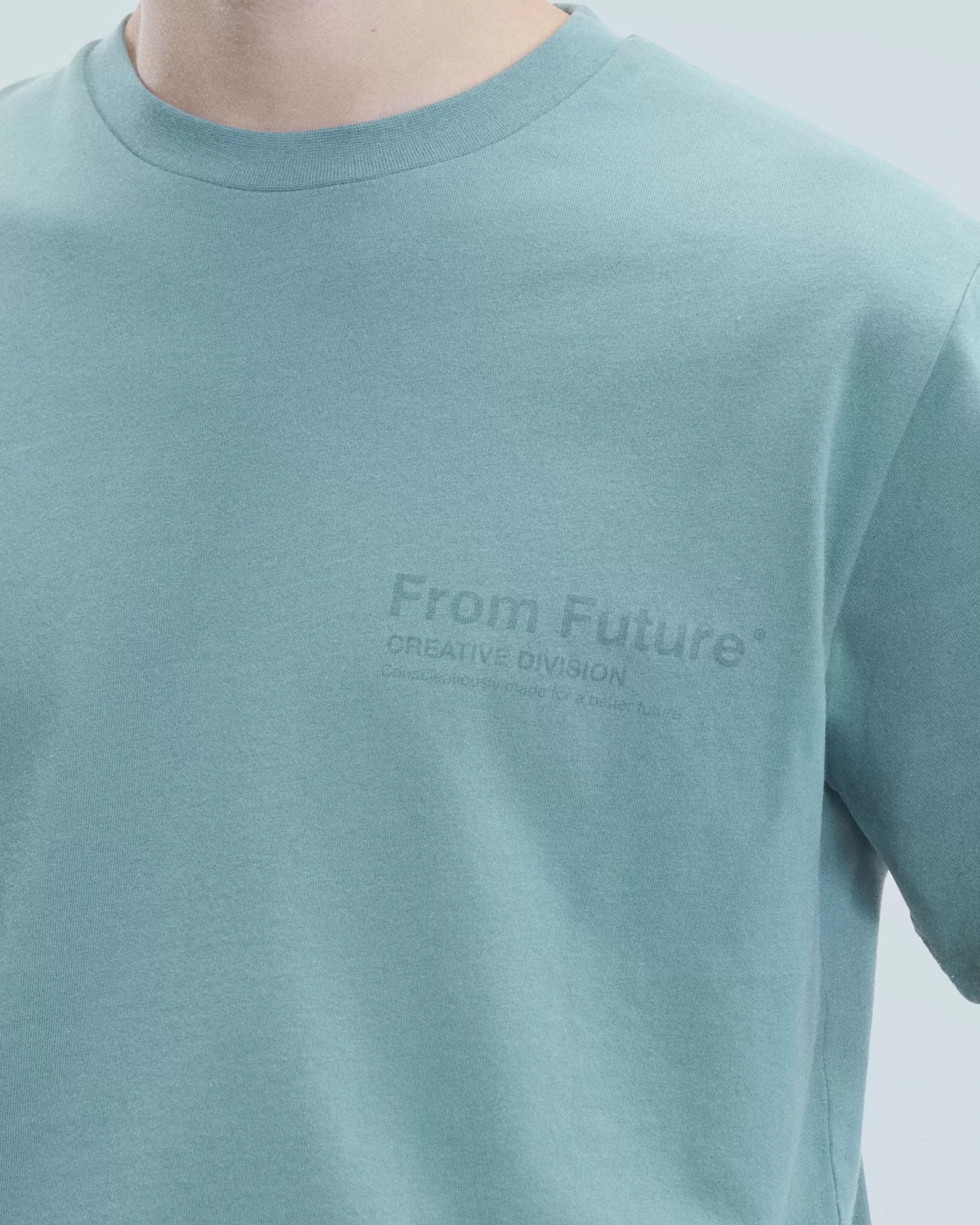 T-shirt Scollo tondo Creative Division | FROM FUTURE Flash Sale